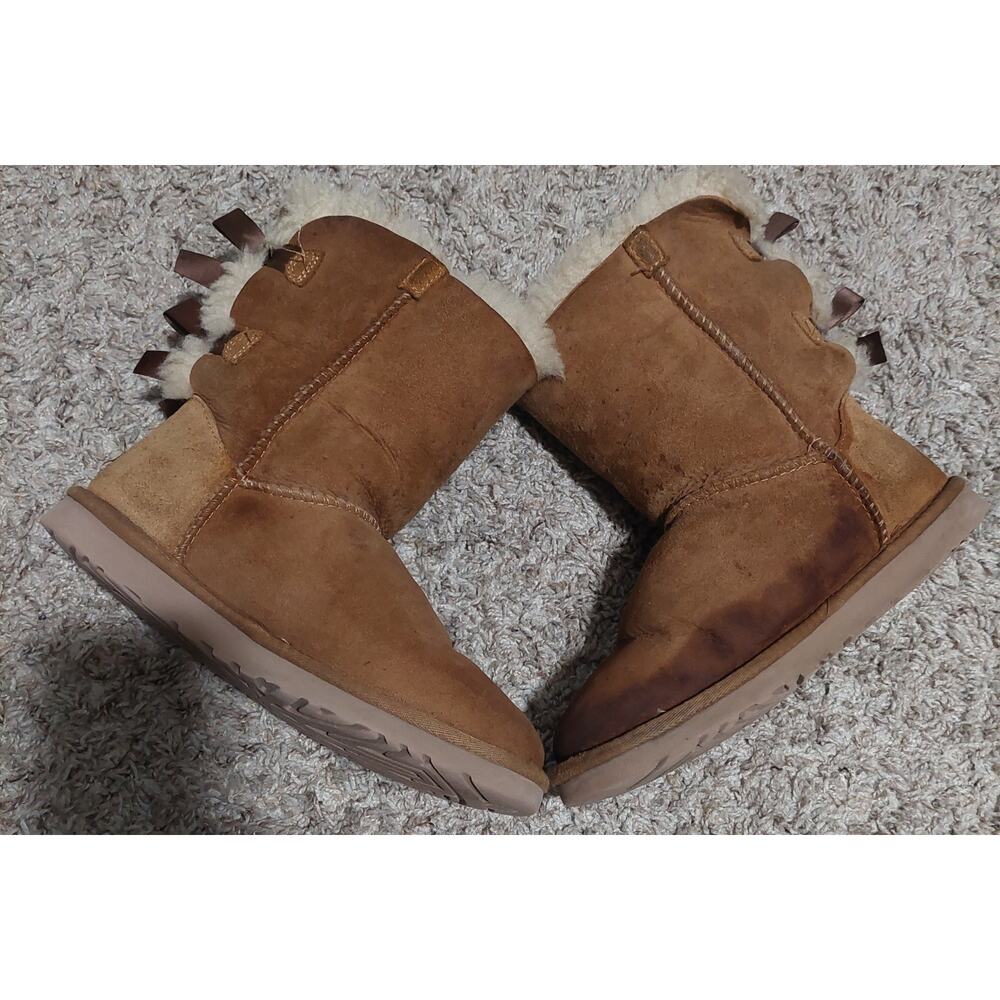 UGG metro short bow Chestnut Boots SZ 6 - Picture 3 of 14